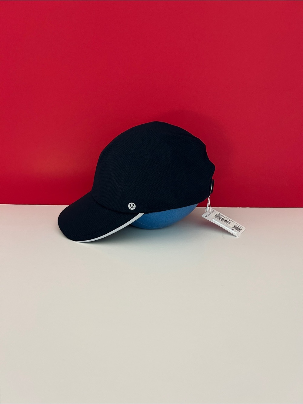 lululemon athletica unisex navy Blue Performance Cap with White Trim